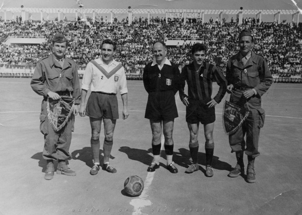 FOOT FCO STADE F DUPARC MATCH DE GALA 19XX.JPG